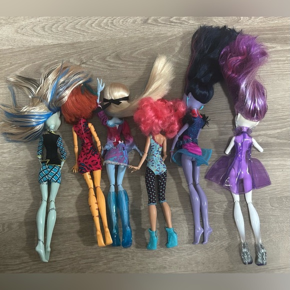 Monster high lot - Picture 2 of 5